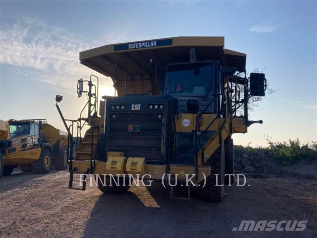 CAT 775G Dumpers articolati