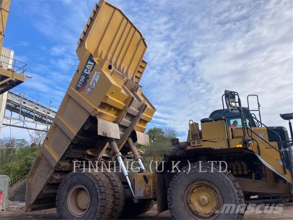 CAT 775G Dumpers articolati