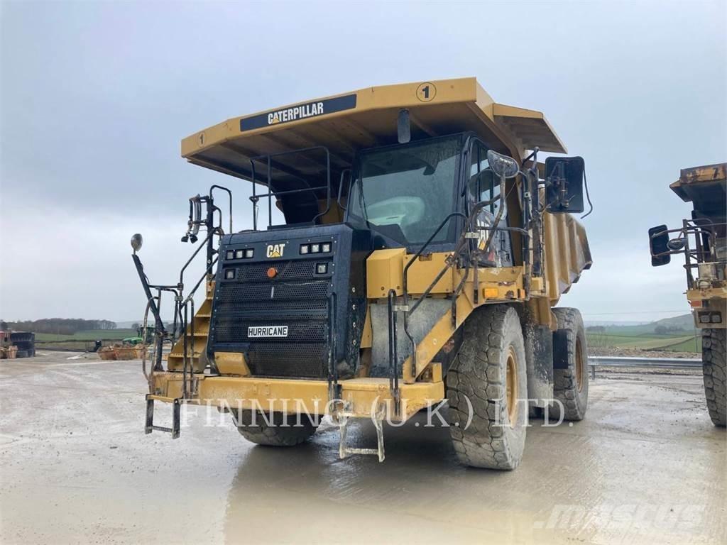 CAT 775G Dumpers articolati