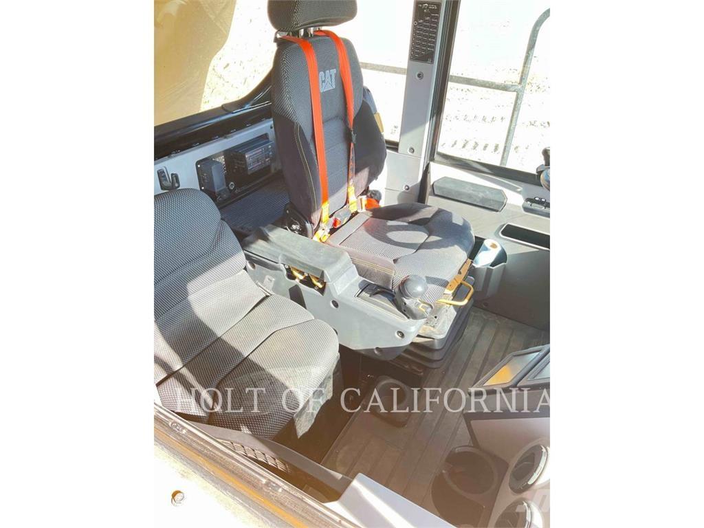 CAT 775G Dumpers articolati