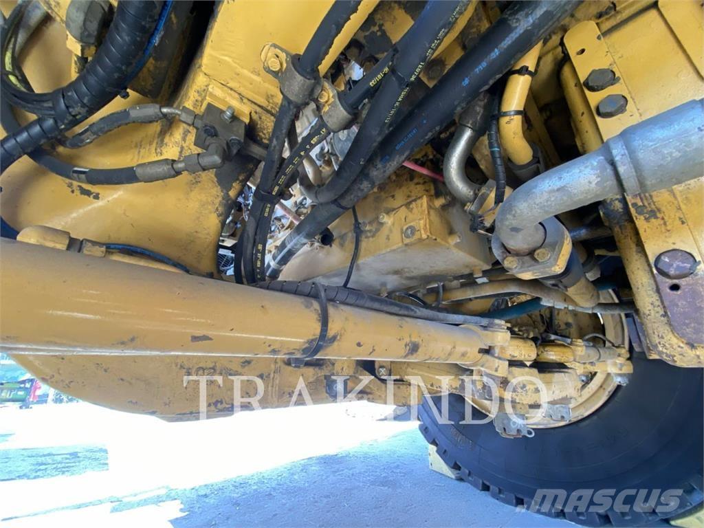 CAT 777E Dumpers articolati