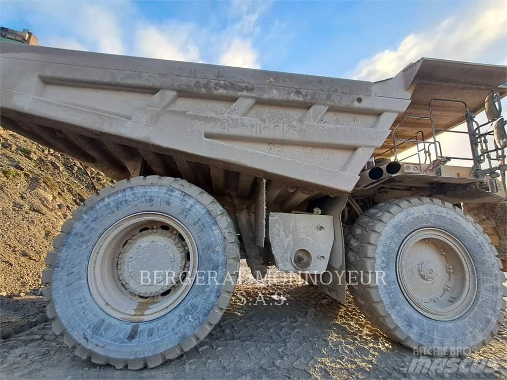 CAT 777G Dumpers articolati
