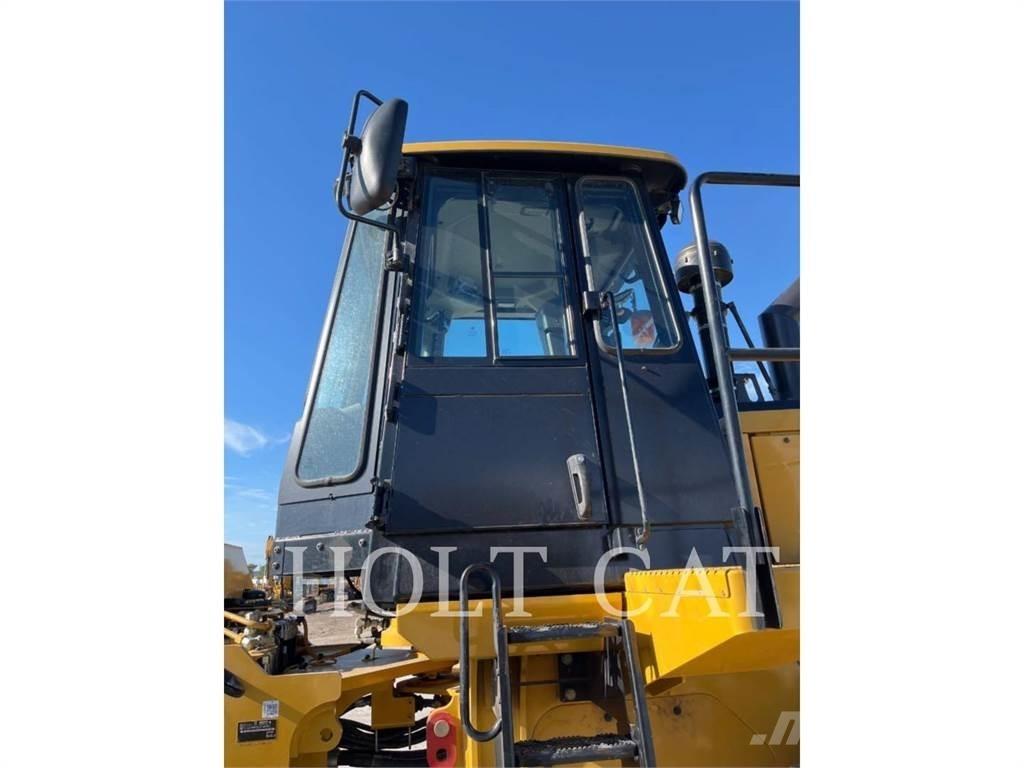 CAT 815 Compattatori da suolo