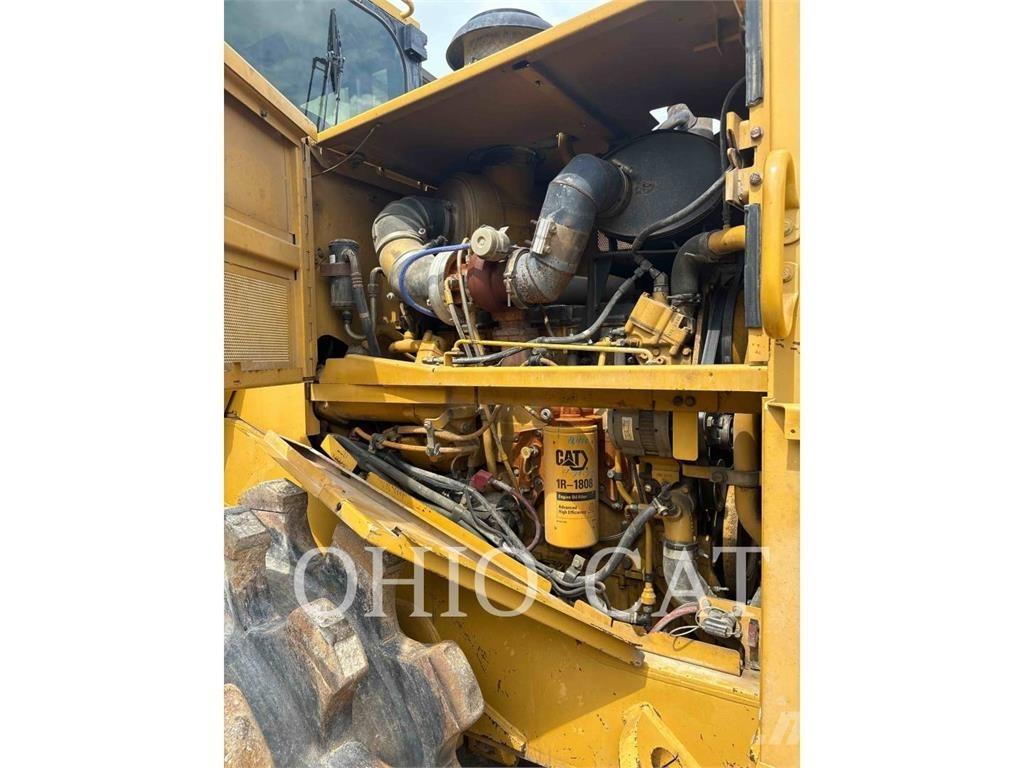 CAT 815F2 Compattatori da suolo