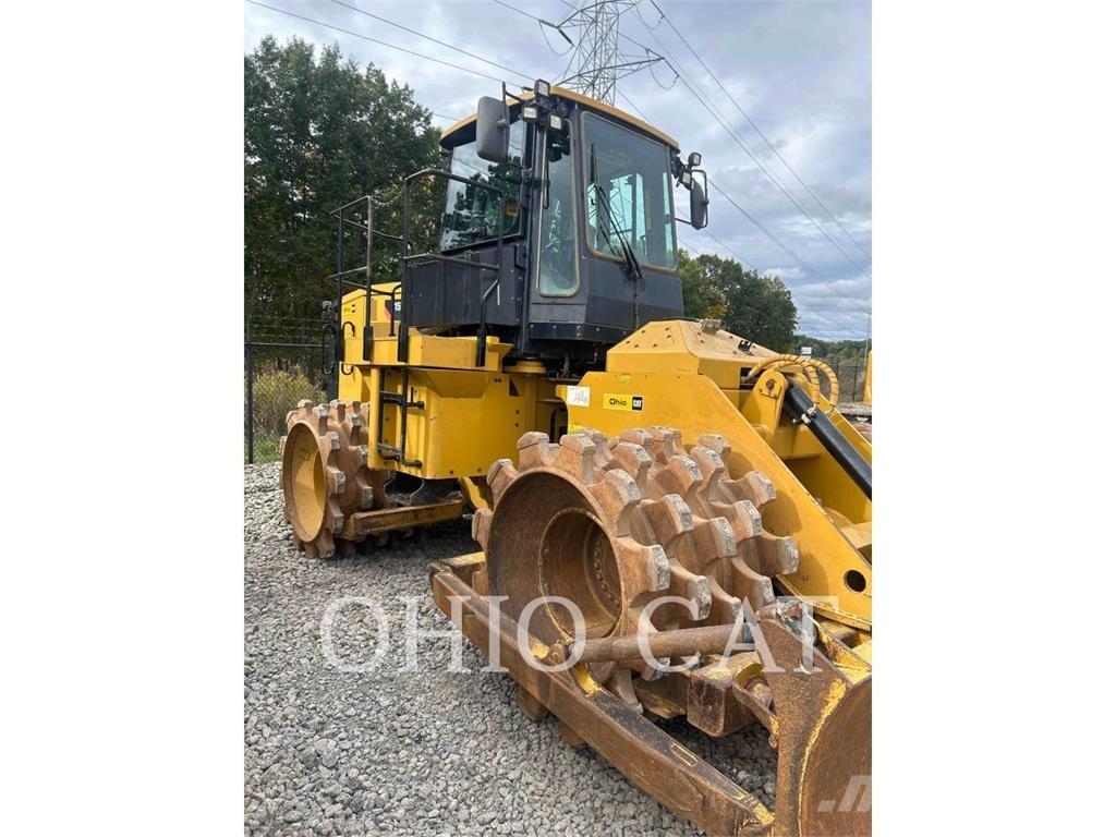 CAT 815K Dozer gommati