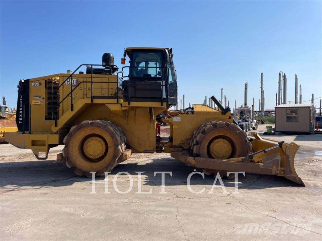 CAT 825 Compattatori da suolo
