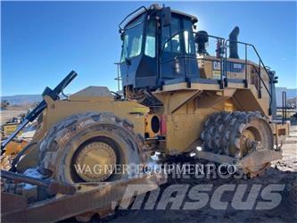 CAT 825K Pale gommate