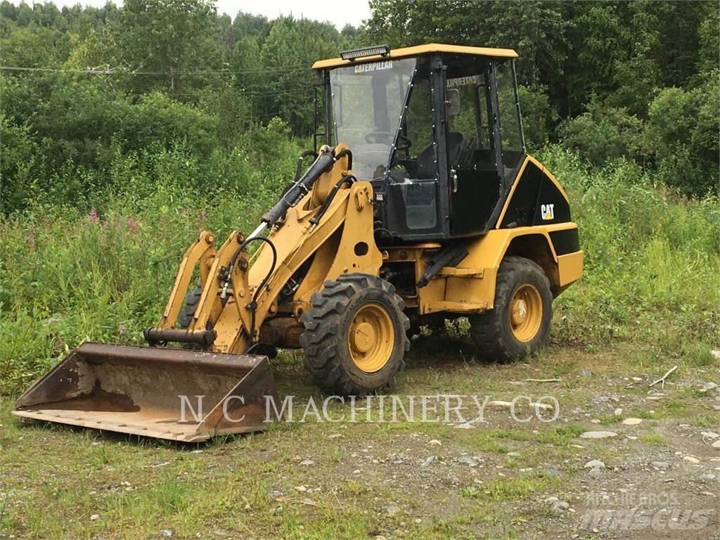 CAT 902 Pale gommate