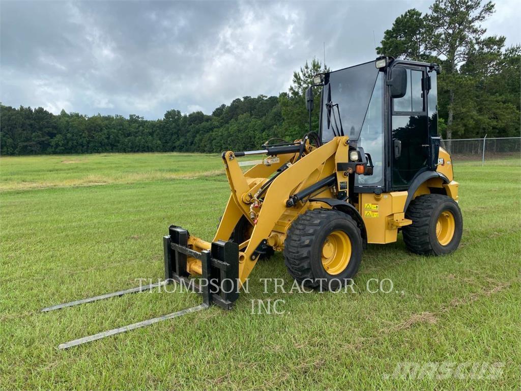 CAT 903 D Pale gommate