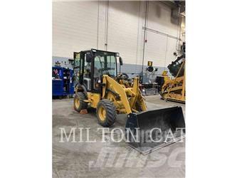 CAT 903D Pale gommate