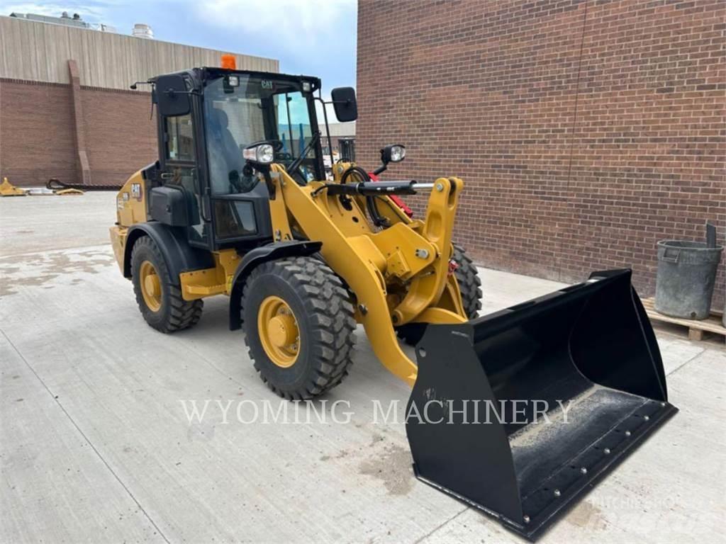 CAT 906 Pale gommate