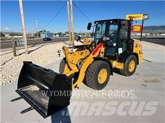 CAT 906 Pale gommate