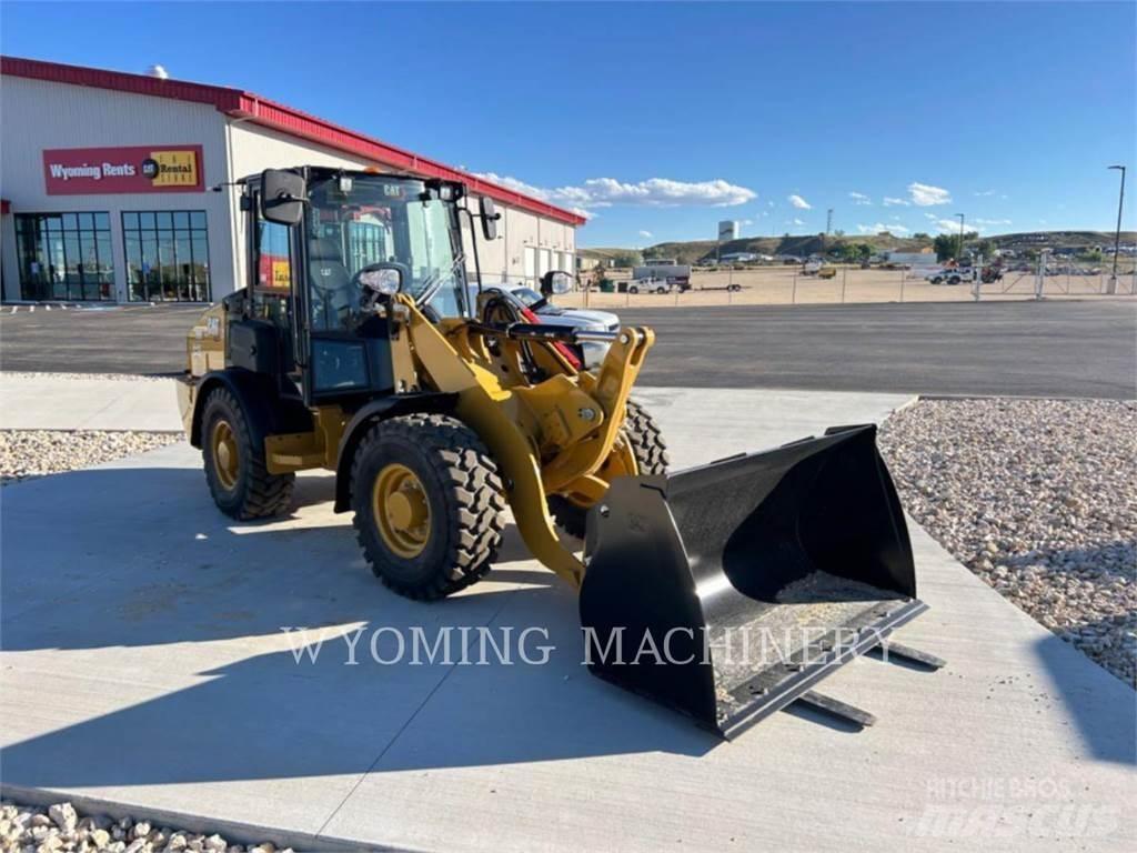 CAT 906 Pale gommate