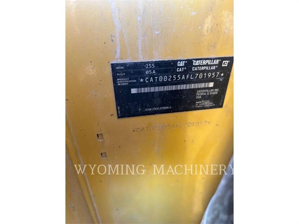 CAT 906 Pale gommate