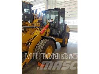 CAT 906 Pale gommate