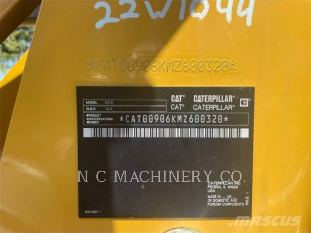 CAT 906 Pale gommate