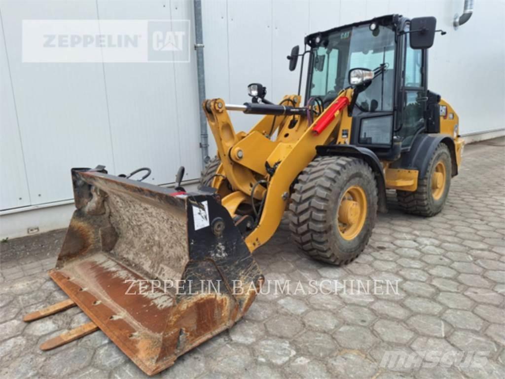 CAT 906-14 Pale gommate