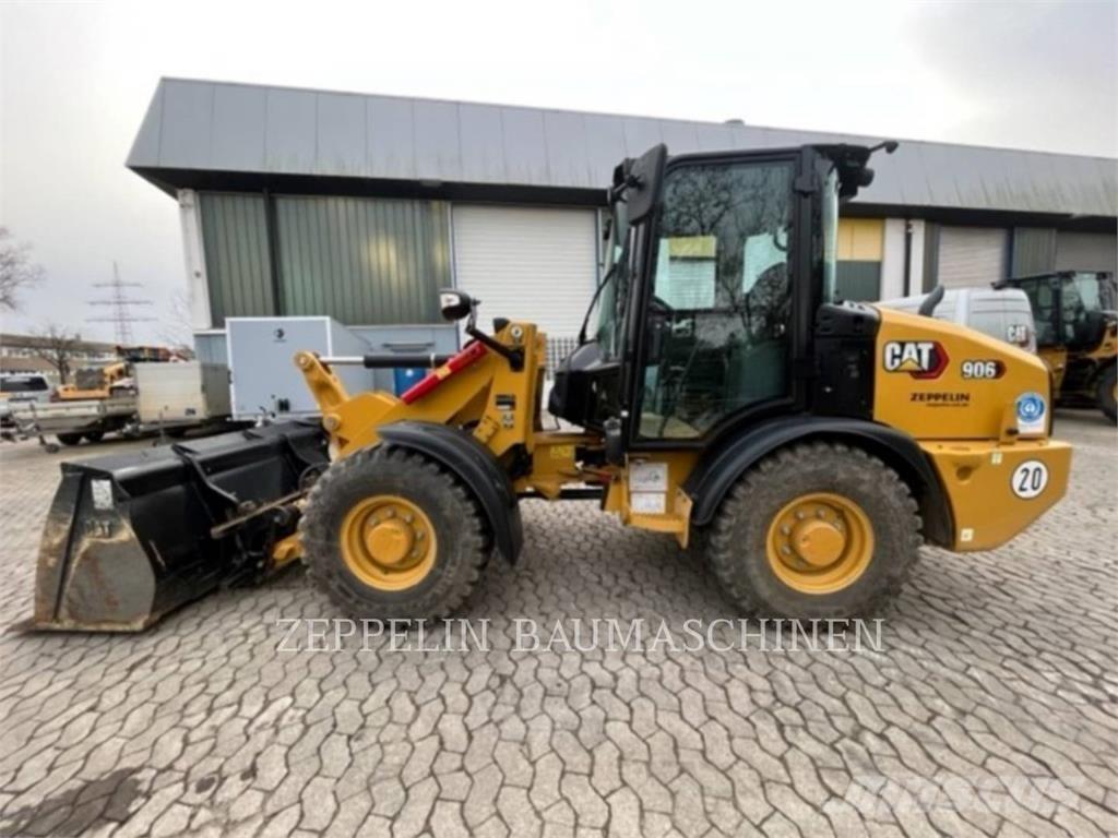 CAT 906-14 Pale gommate