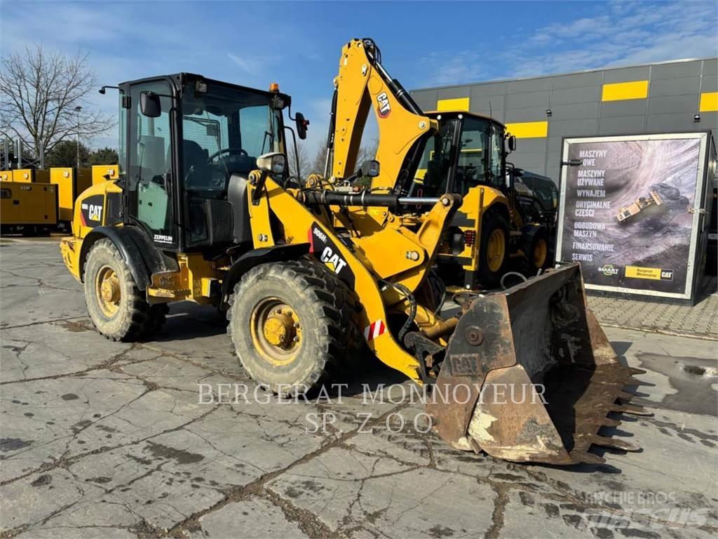CAT 906H2 Pale gommate