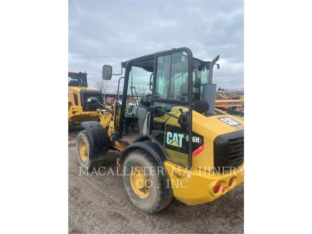 CAT 906H2 Pale gommate
