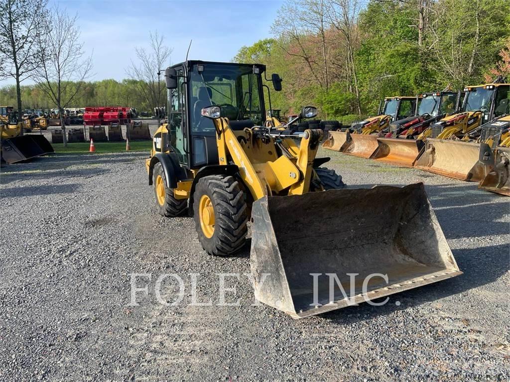 CAT 906H2 Pale gommate