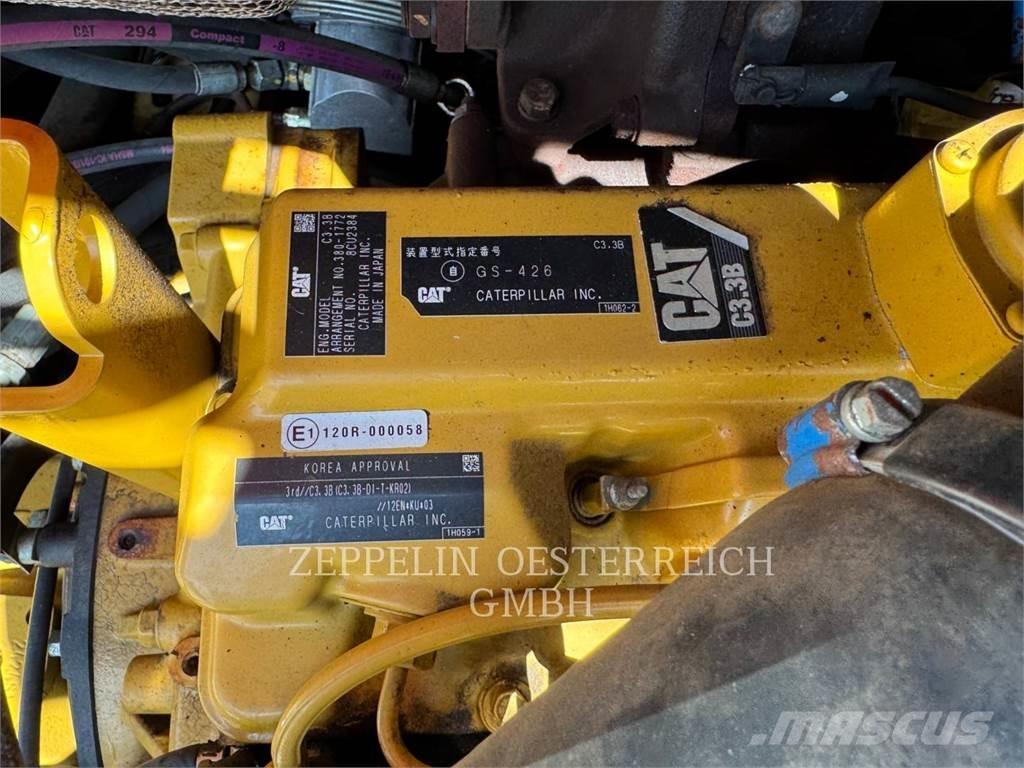 CAT 906H2 Pale gommate