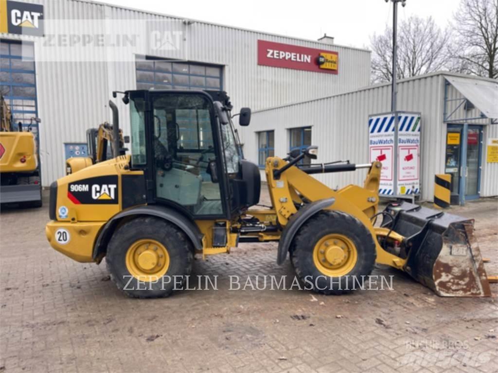 CAT 906M Pale gommate
