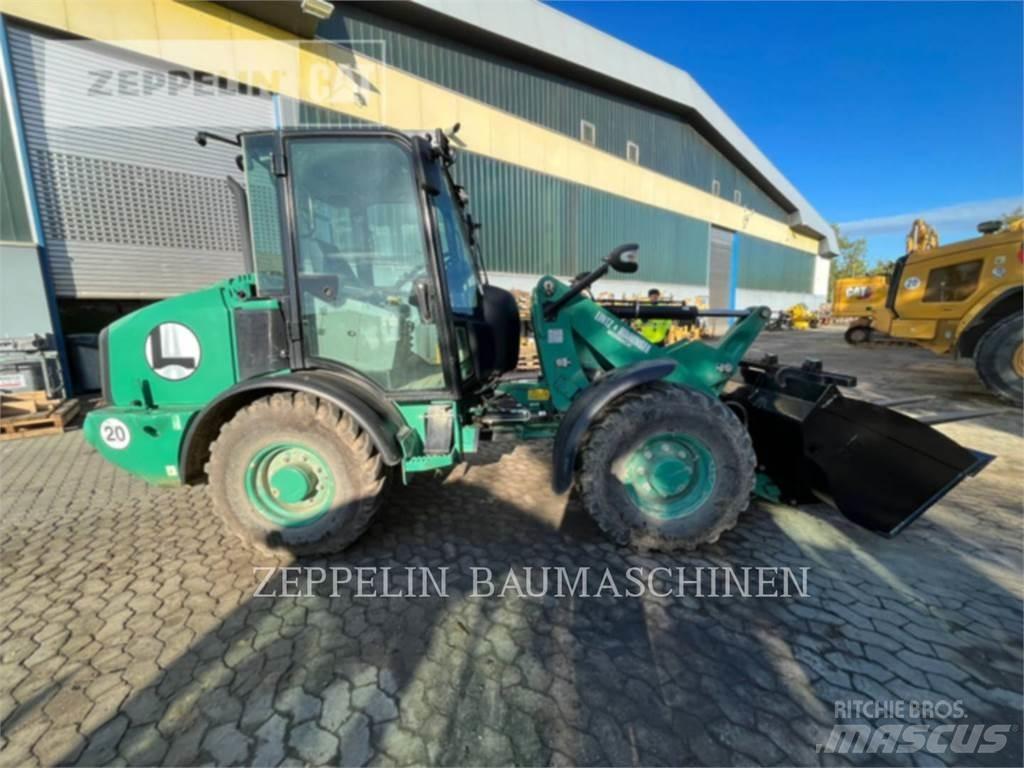 CAT 906M Pale gommate