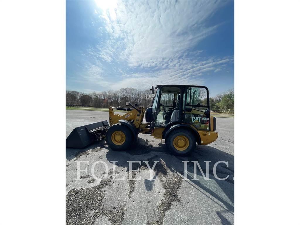 CAT 906M Pale gommate