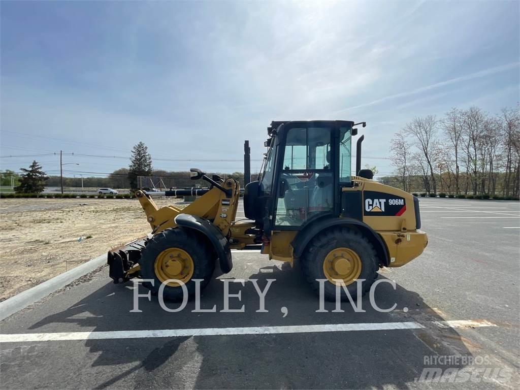 CAT 906M Pale gommate