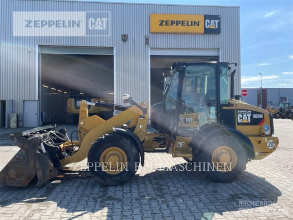 CAT 906M Pale gommate