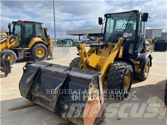 CAT 907M Pale gommate