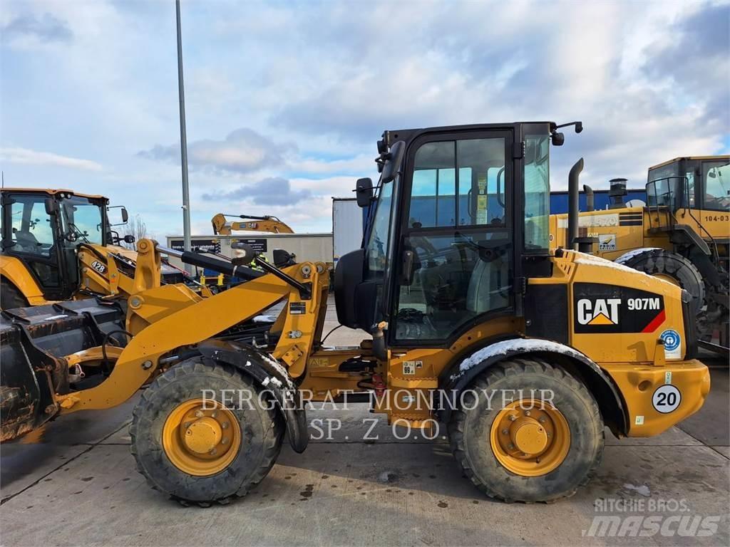CAT 907M Pale gommate