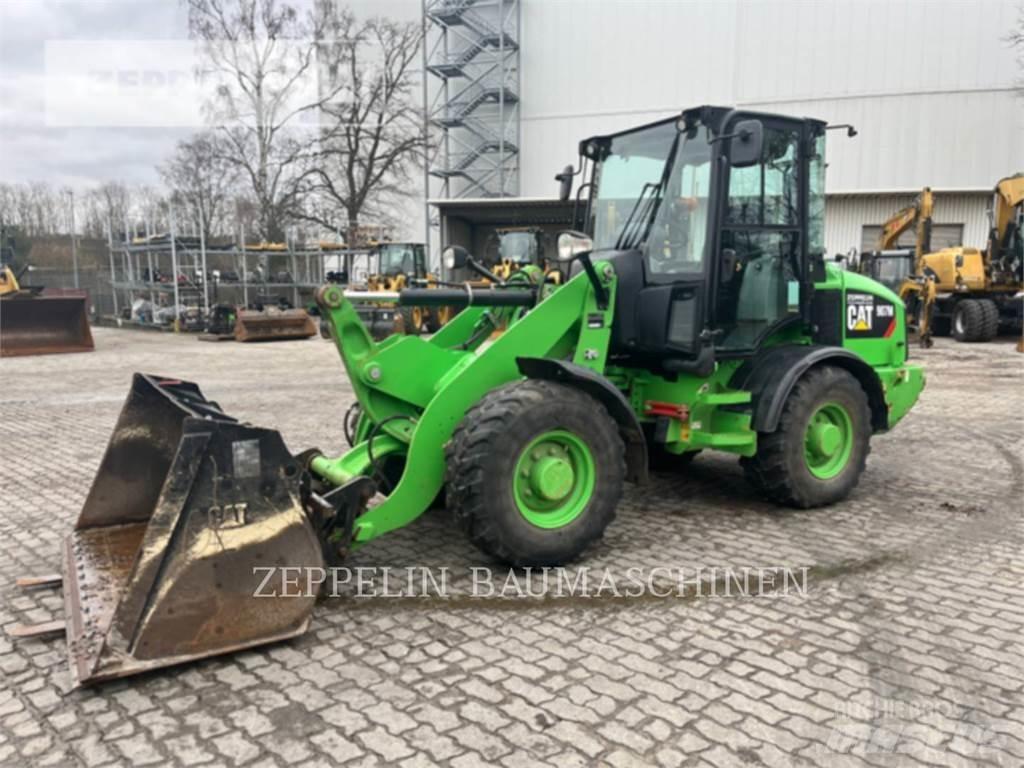 CAT 907M Pale gommate
