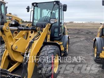 CAT 907M Pale gommate