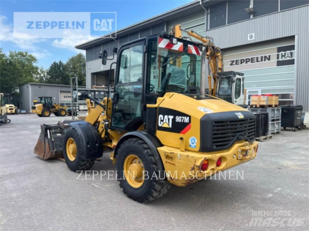CAT 907M Pale gommate