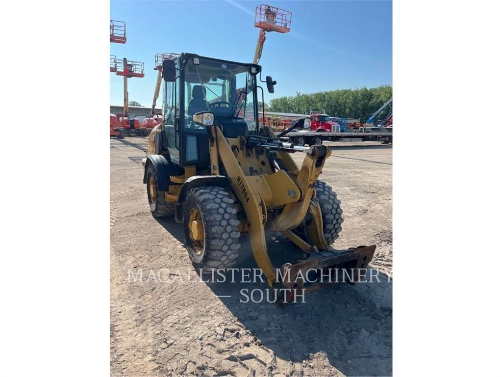 CAT 907M Pale gommate