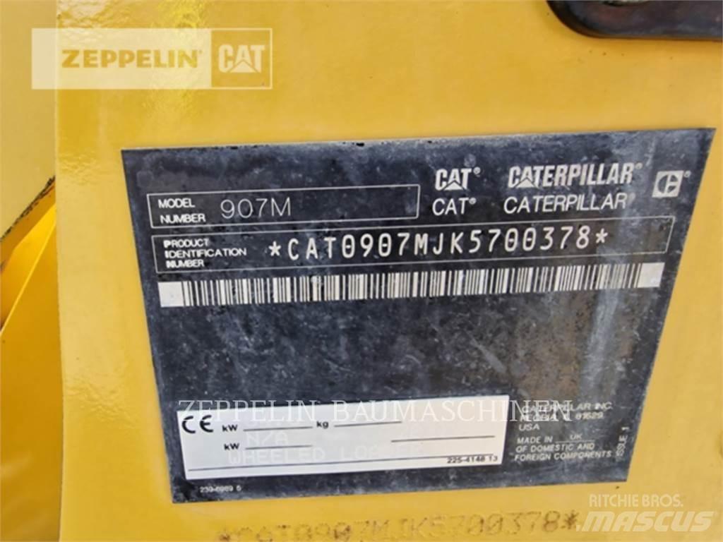 CAT 907M Pale gommate