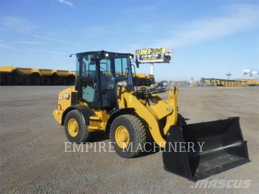 CAT 907M Pale gommate
