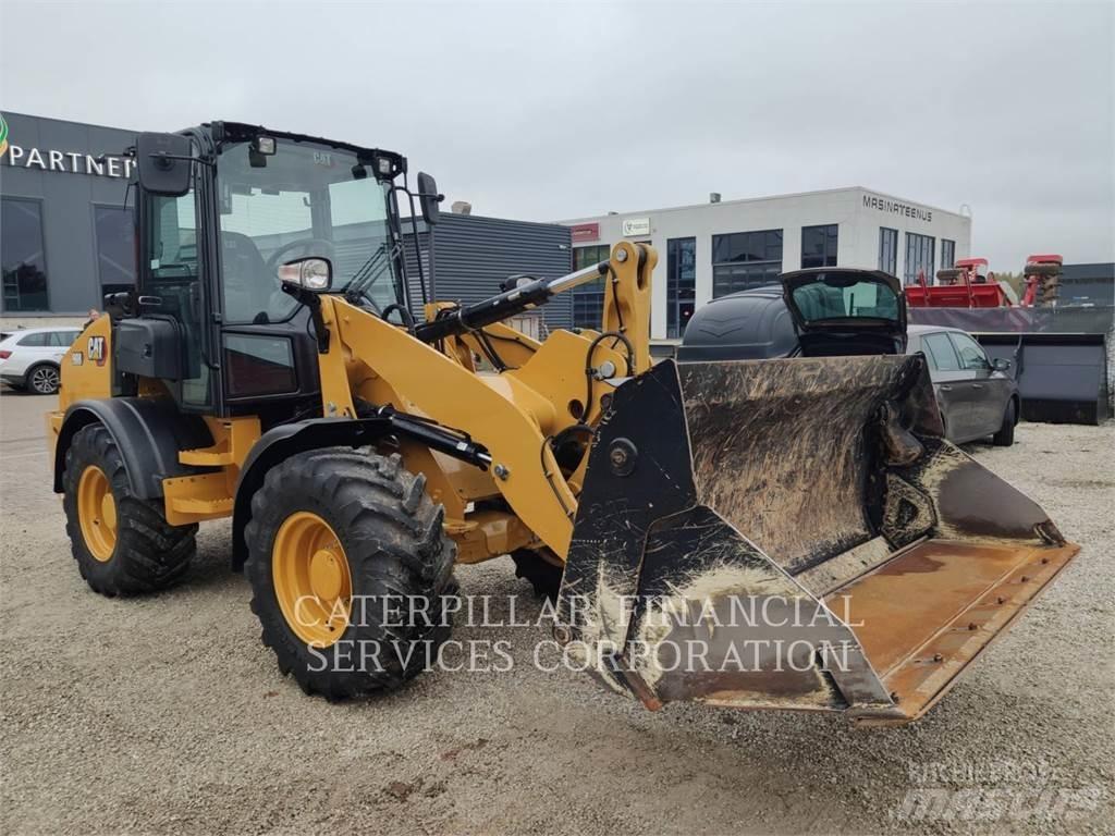 CAT 908-14 Pale gommate