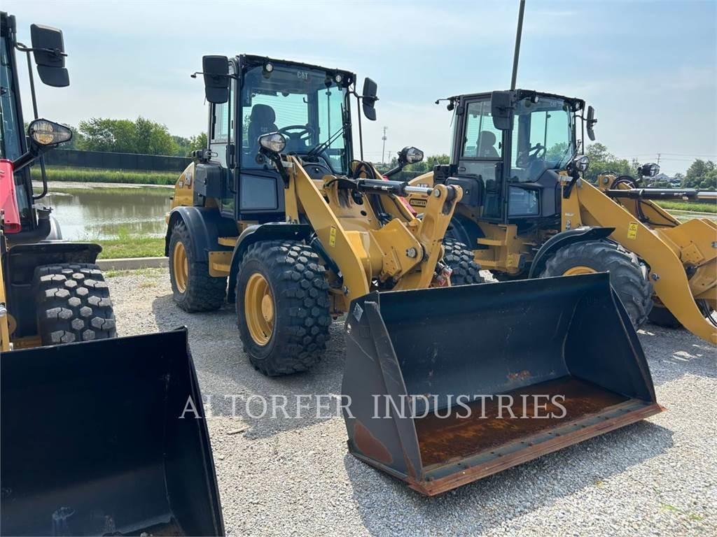 CAT 908-14 Pale gommate