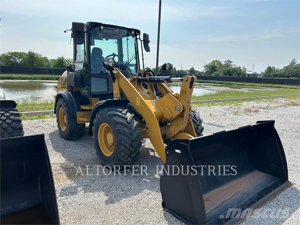 CAT 908-14 Pale gommate