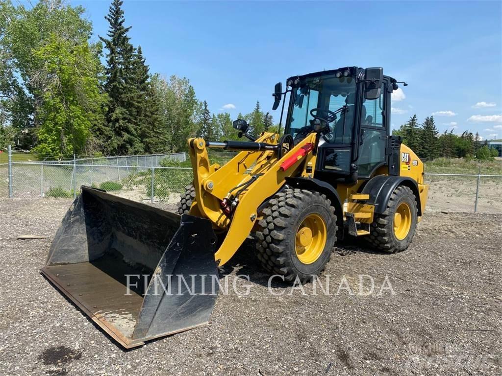 CAT 908-14 Pale gommate
