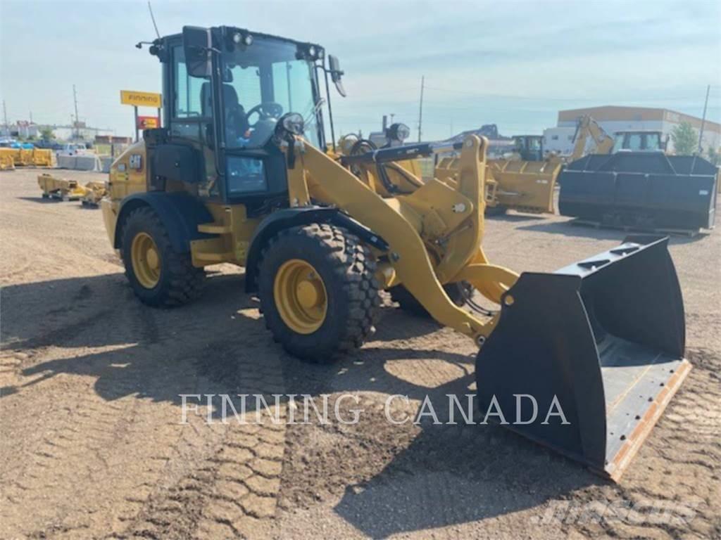 CAT 908-14 Pale gommate
