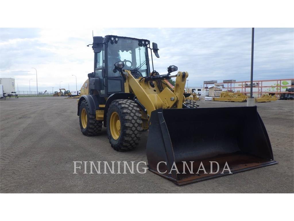 CAT 908-14 Pale gommate