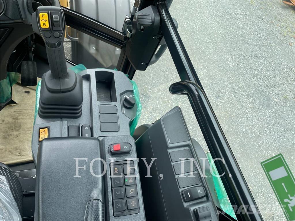 CAT 908-14 Pale gommate