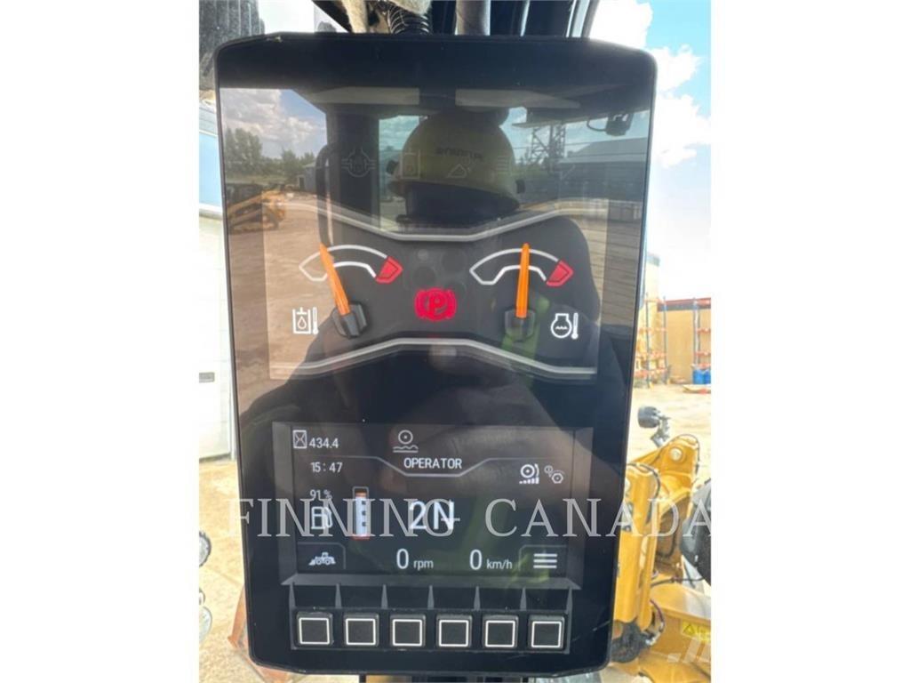 CAT 908-14 Pale gommate