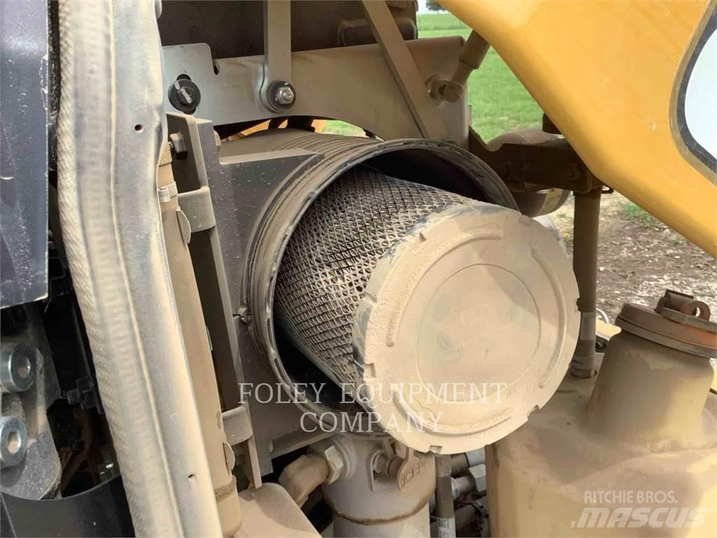 CAT 908-14HL Pale gommate