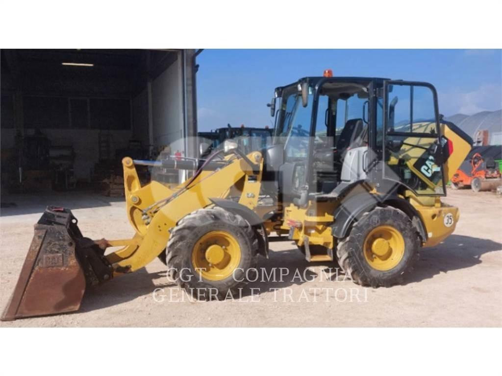 CAT 908 M Pale gommate