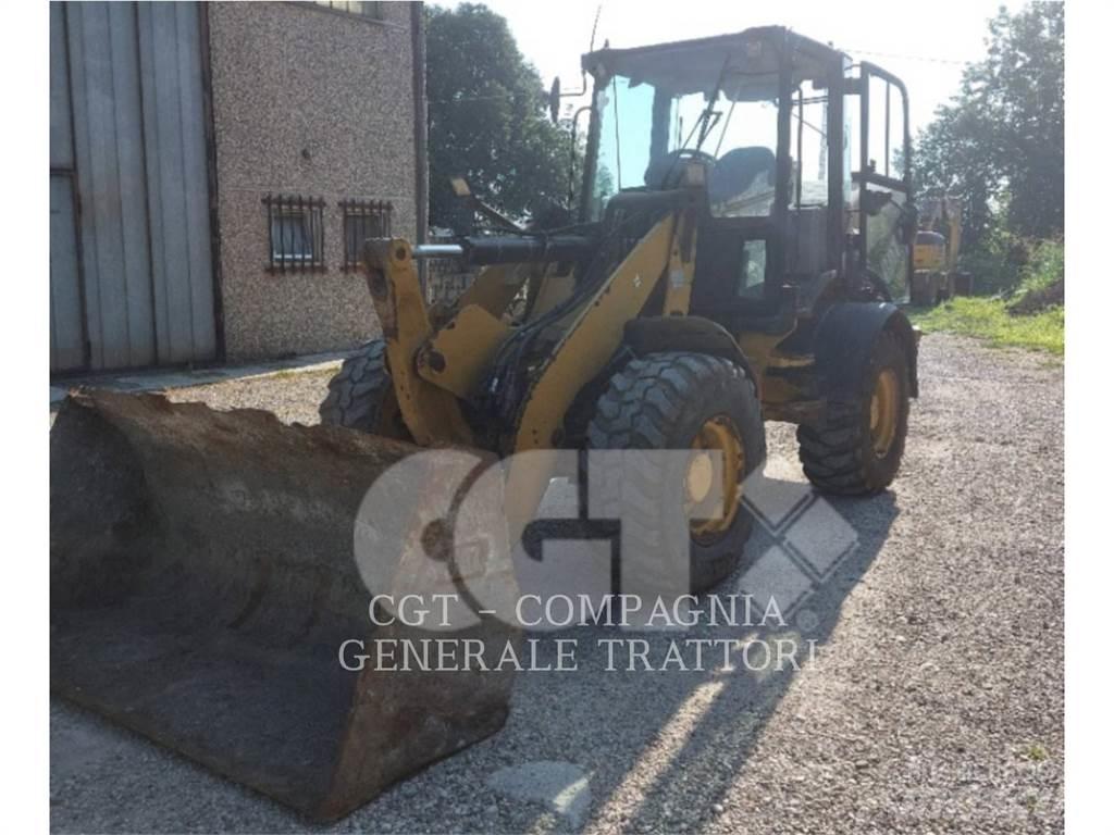 CAT 908H Pale gommate